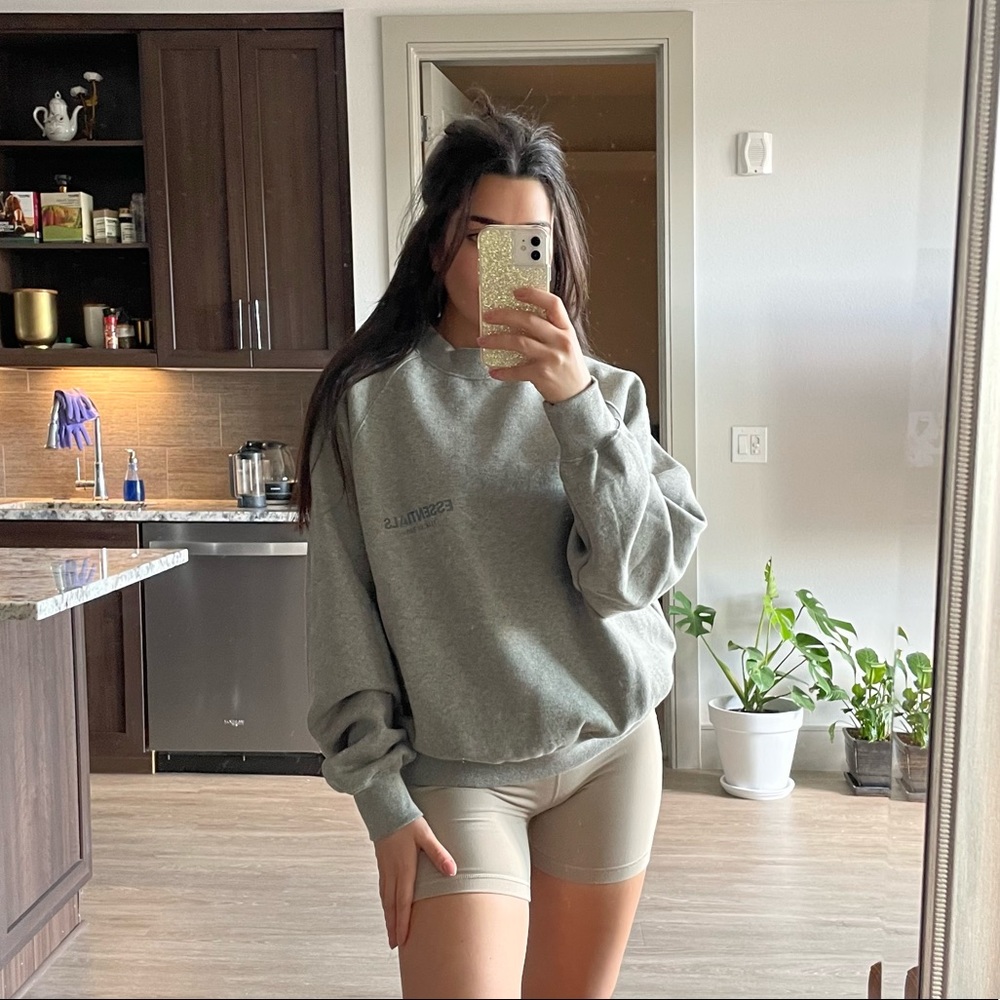 Fear of God Essentials Crew Neck